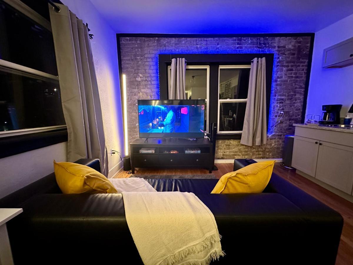 Mckinley Beach Sunrise Studio - Pet Friendly Milwaukee Bagian luar foto
